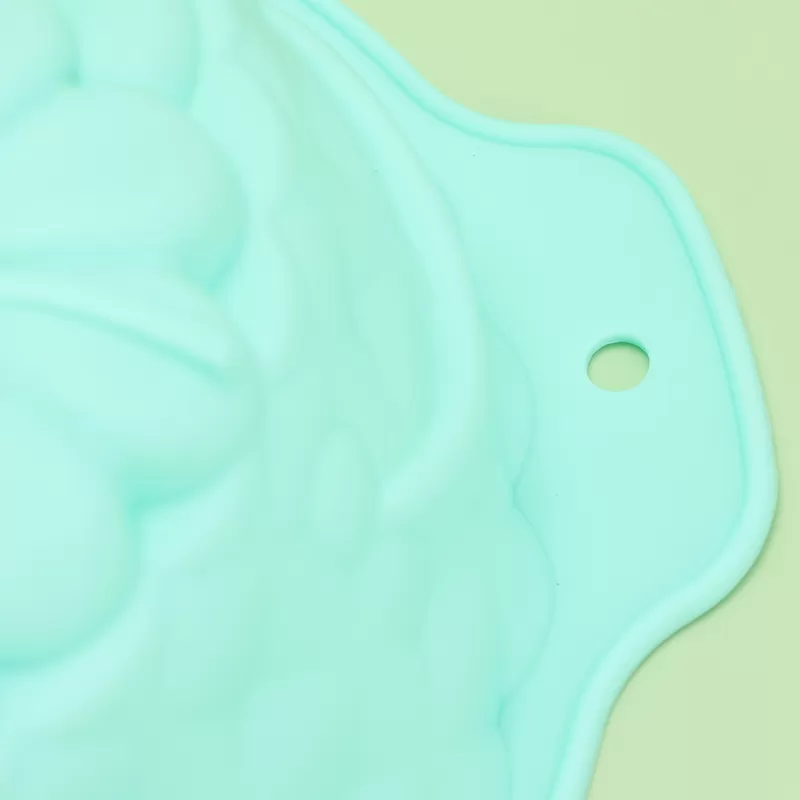 YH-136 Silicone Spring Day Cake Mold