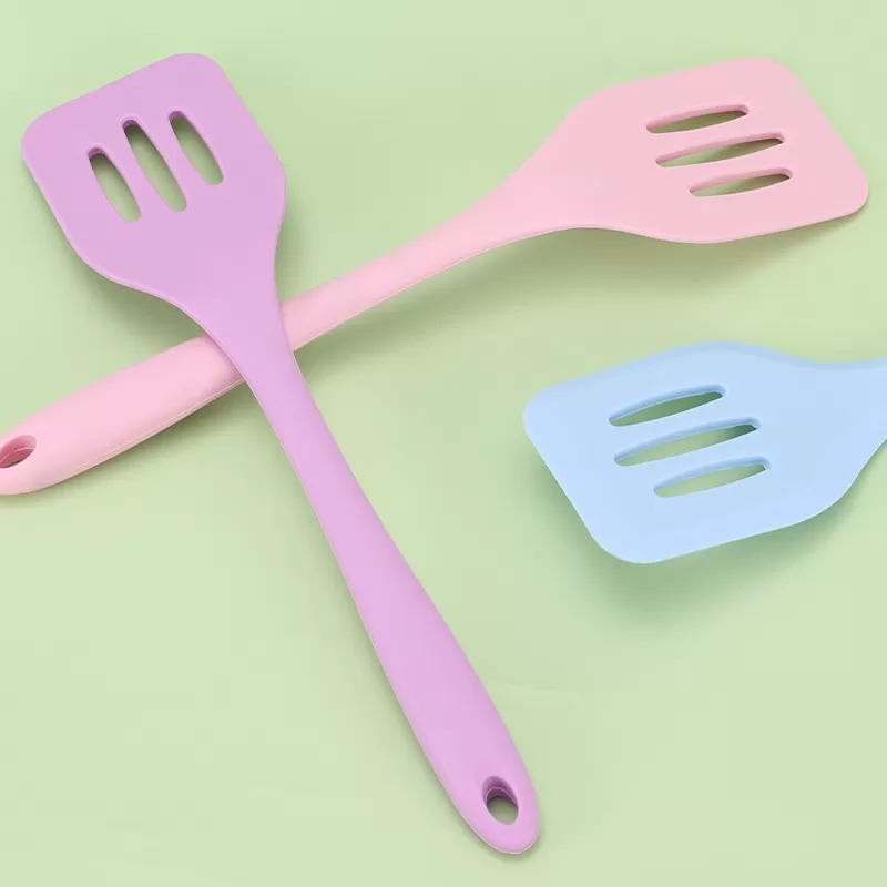 YH-551 Silicone Spatula